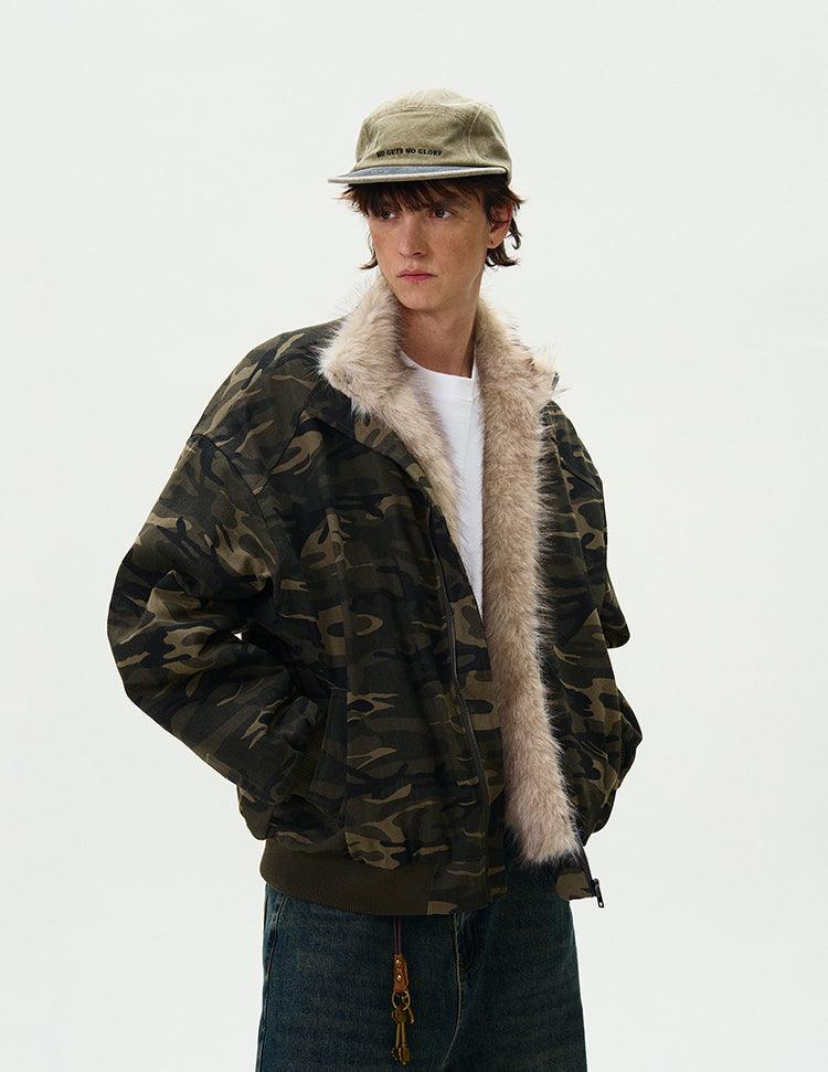 CAMOUFLAGE FAUX FUR COLLAR BOMBER JACKET - Revivo Avenue