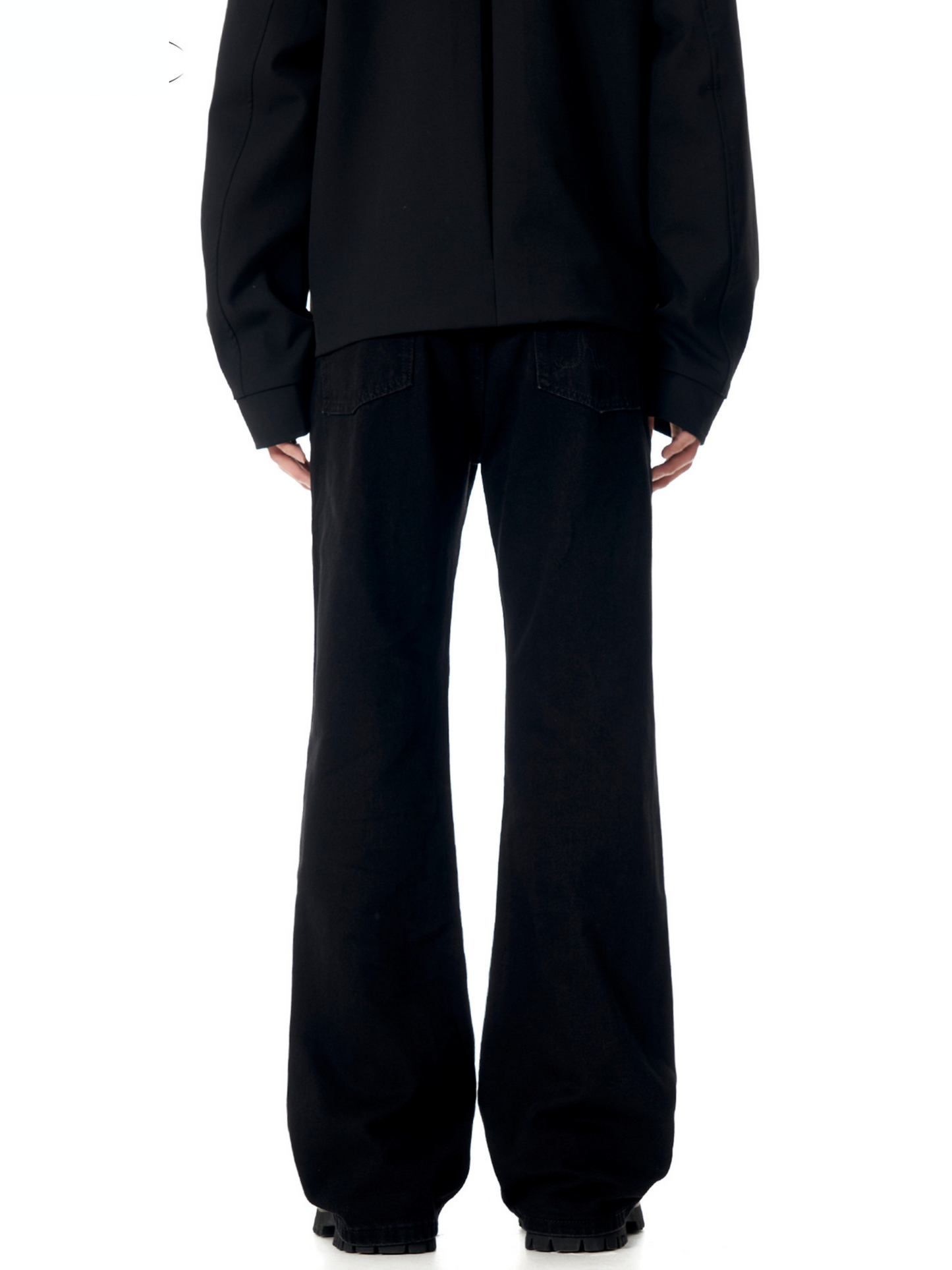 FADE DISTRESS STRAIGHT-LEG JEANS