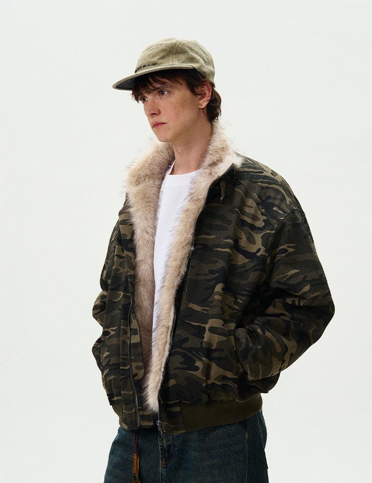 CAMOUFLAGE FAUX FUR COLLAR BOMBER JACKET - Revivo Avenue