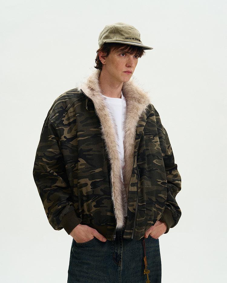 CAMOUFLAGE FAUX FUR COLLAR BOMBER JACKET - Revivo Avenue