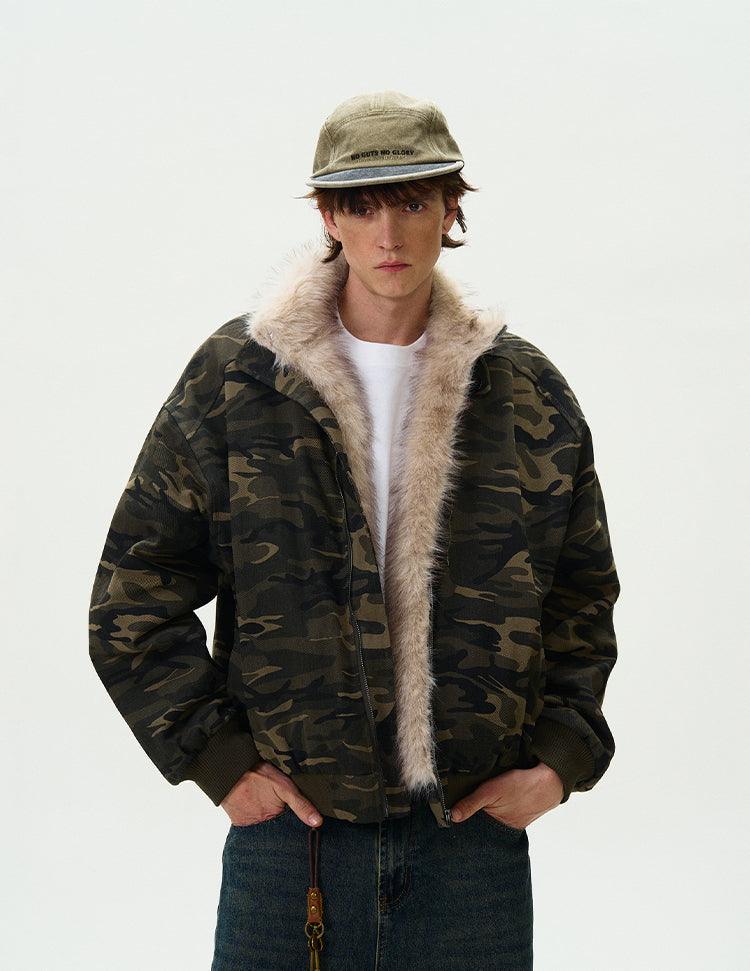 CAMOUFLAGE FAUX FUR COLLAR BOMBER JACKET - Revivo Avenue