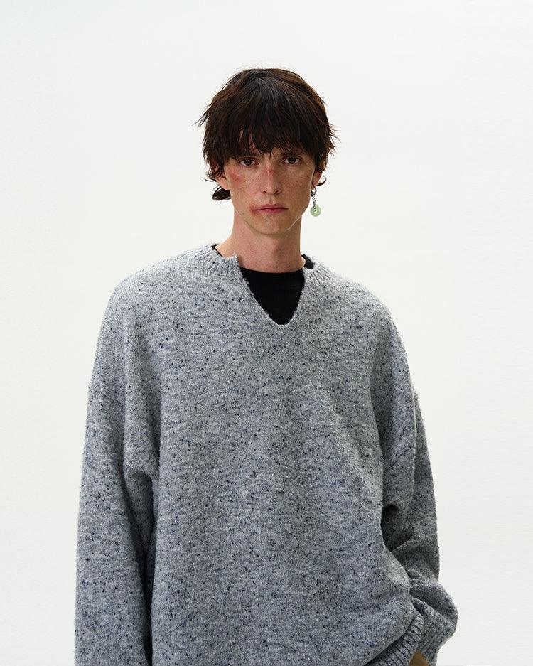 SAINT-MICHEL OVERSIZED SWEATER - Revivo Avenue