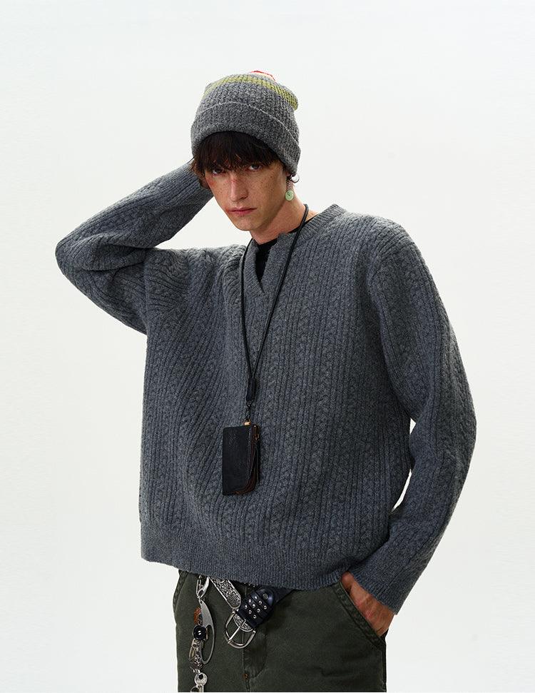 SEINE CABLE KNIT SWEATER - Revivo Avenue