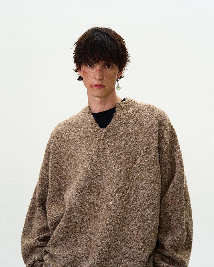 SAINT-MICHEL OVERSIZED SWEATER - Revivo Avenue