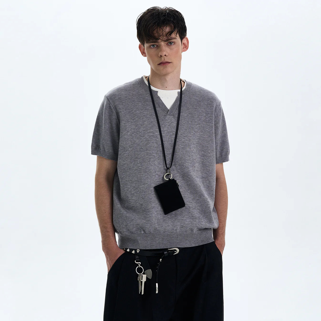 THE V-STITCH SHORT SLEEVE SWEATSHIRT
