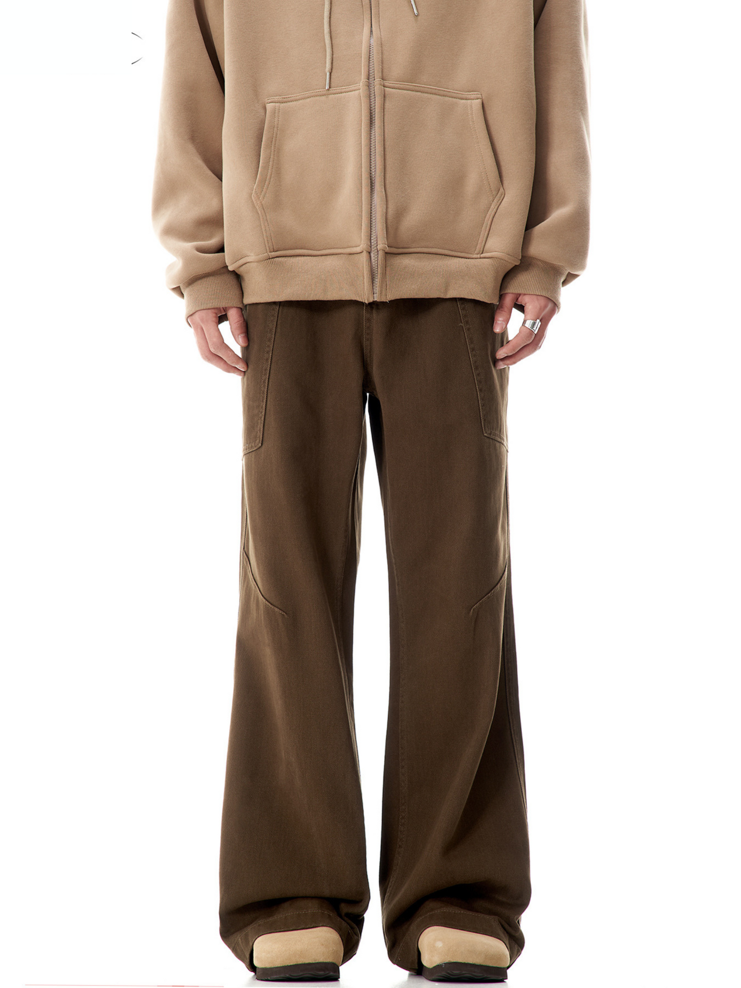 CONTOUR PANEL STRAIGHT-LEG JEANS