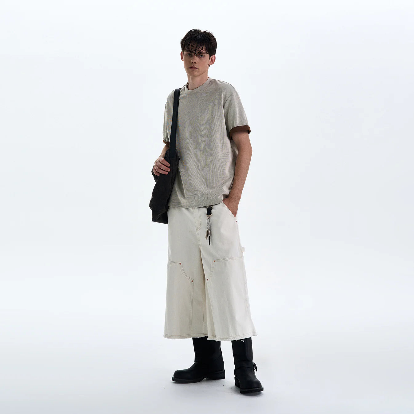 THE DOUBLE SLEEVE TEXTURED TEE