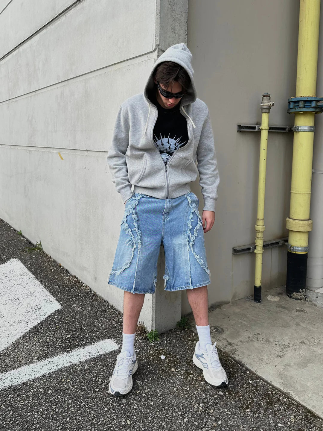 ROGUE DISTRESSED DENIM JORTS