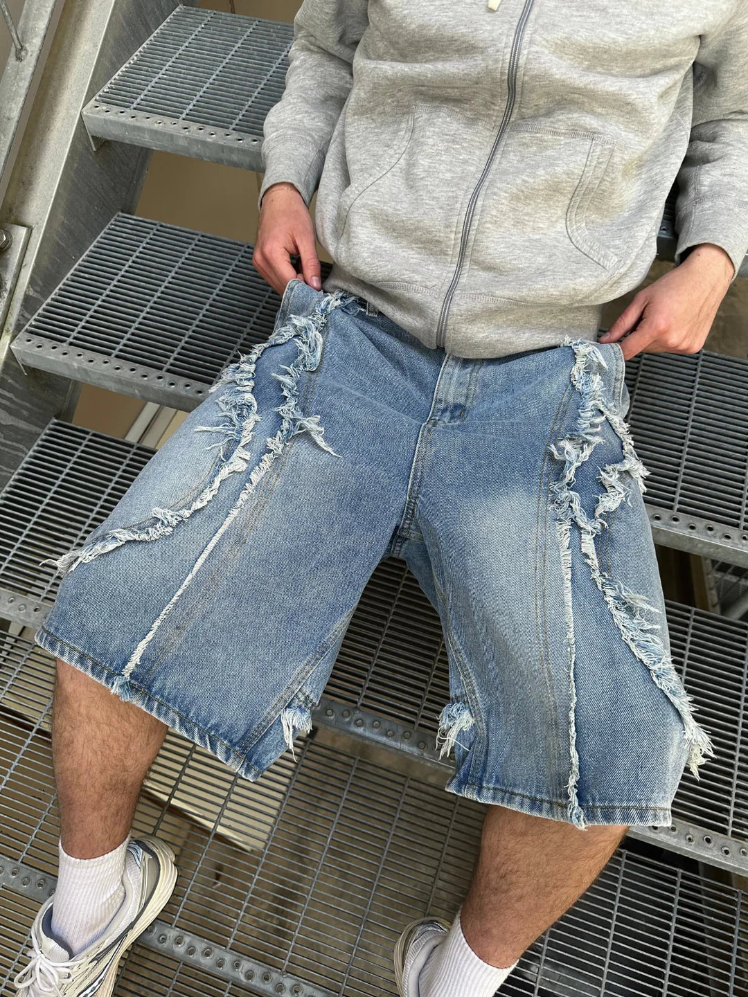 ROGUE DISTRESSED DENIM JORTS