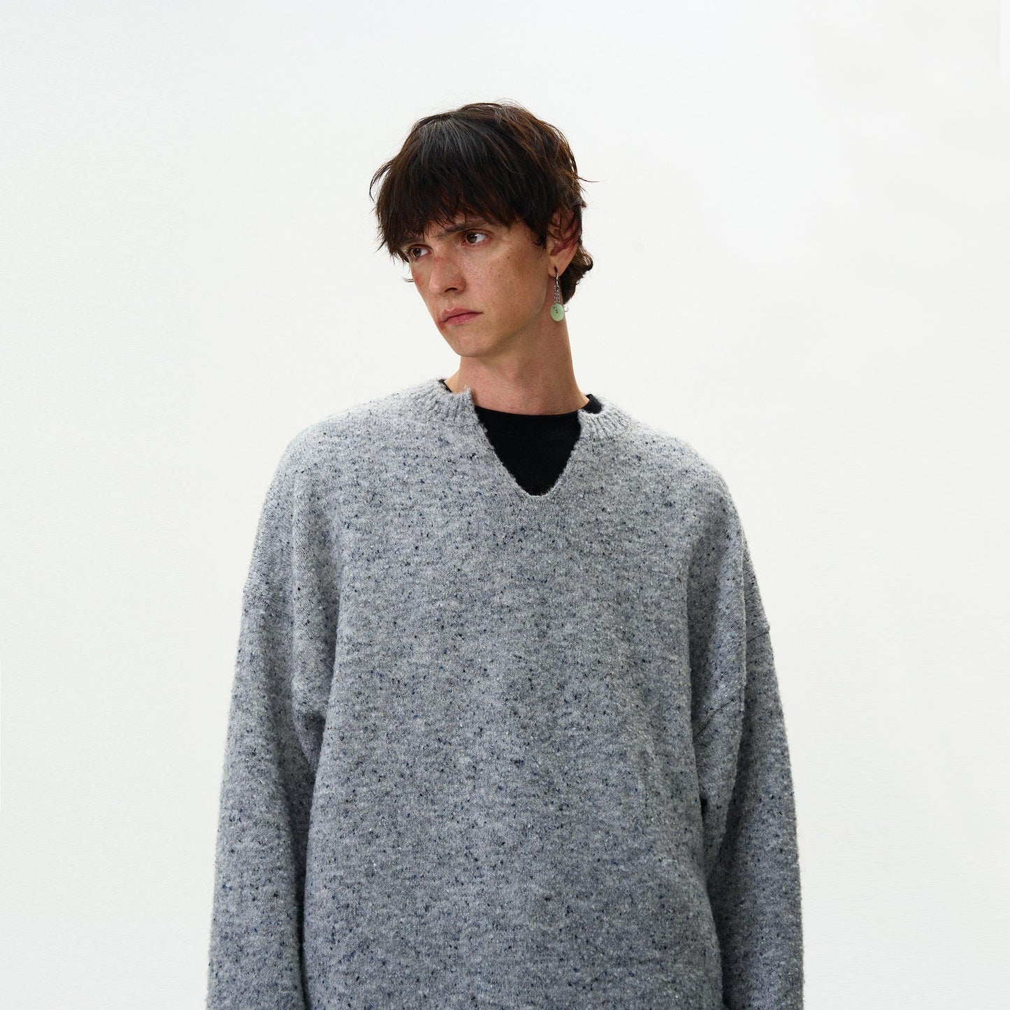 SAINT-MICHEL OVERSIZED SWEATER - Revivo Avenue