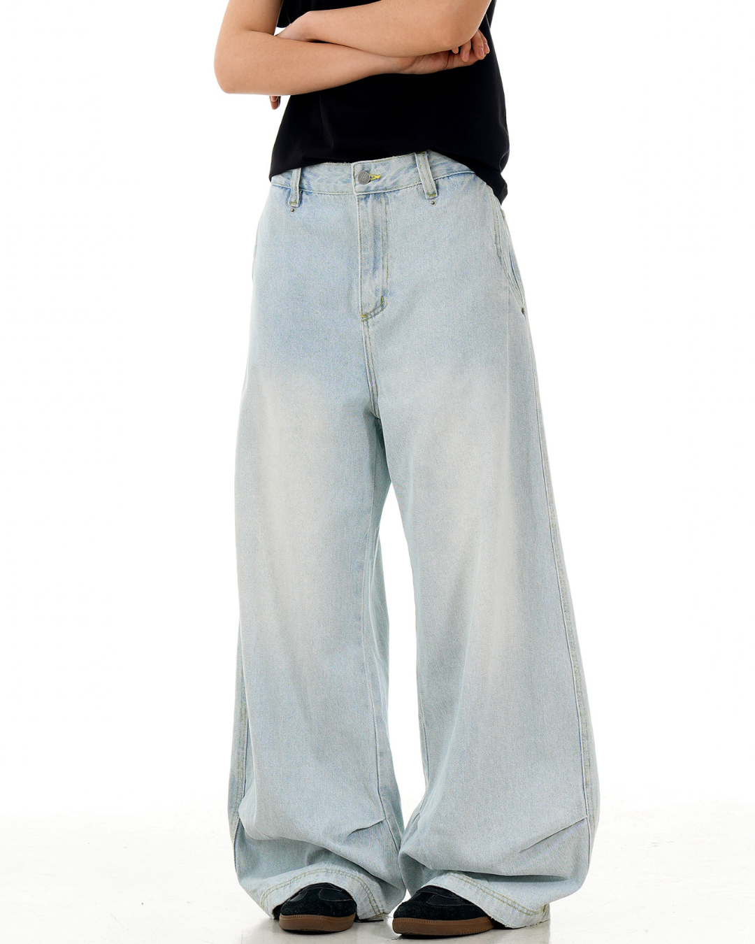 Sydney Pale Blue Volume Jeans