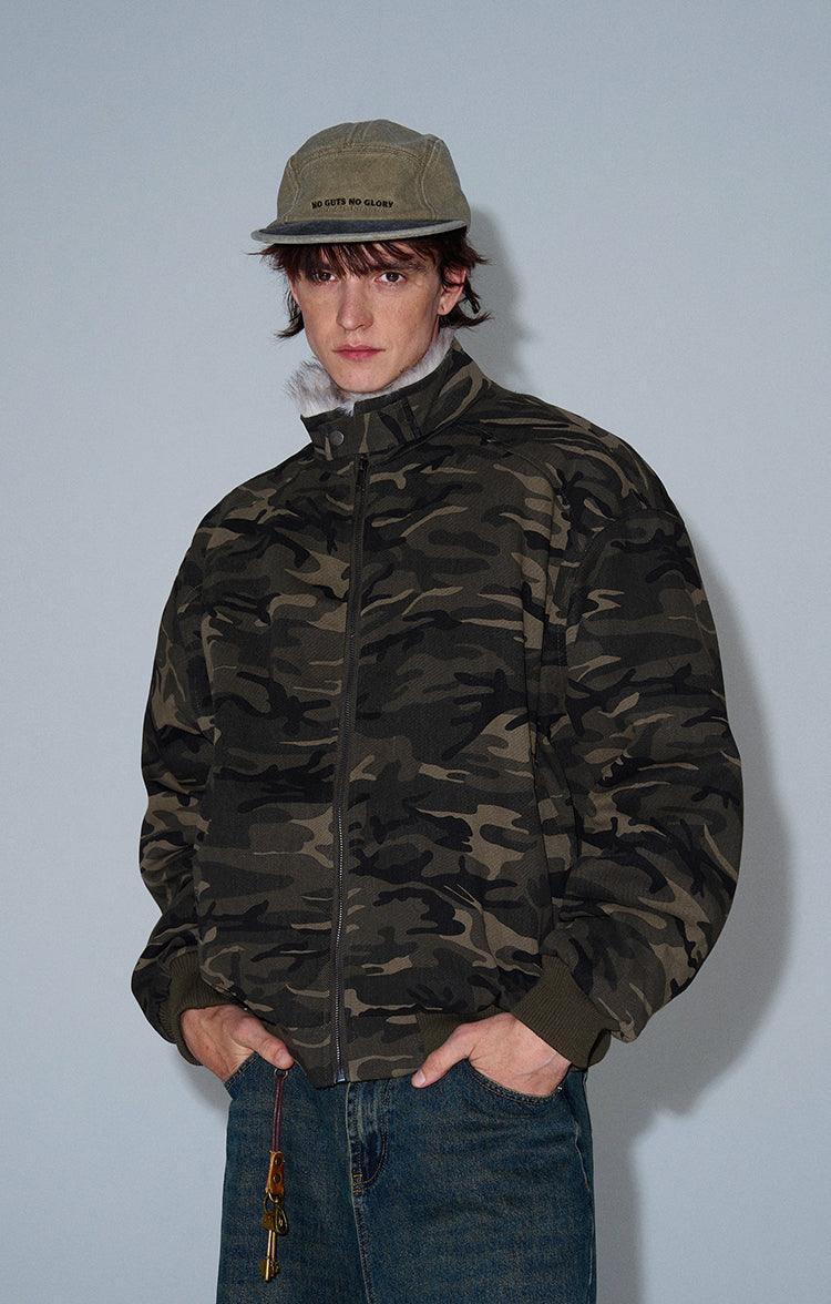 CAMOUFLAGE FAUX FUR COLLAR BOMBER JACKET - Revivo Avenue