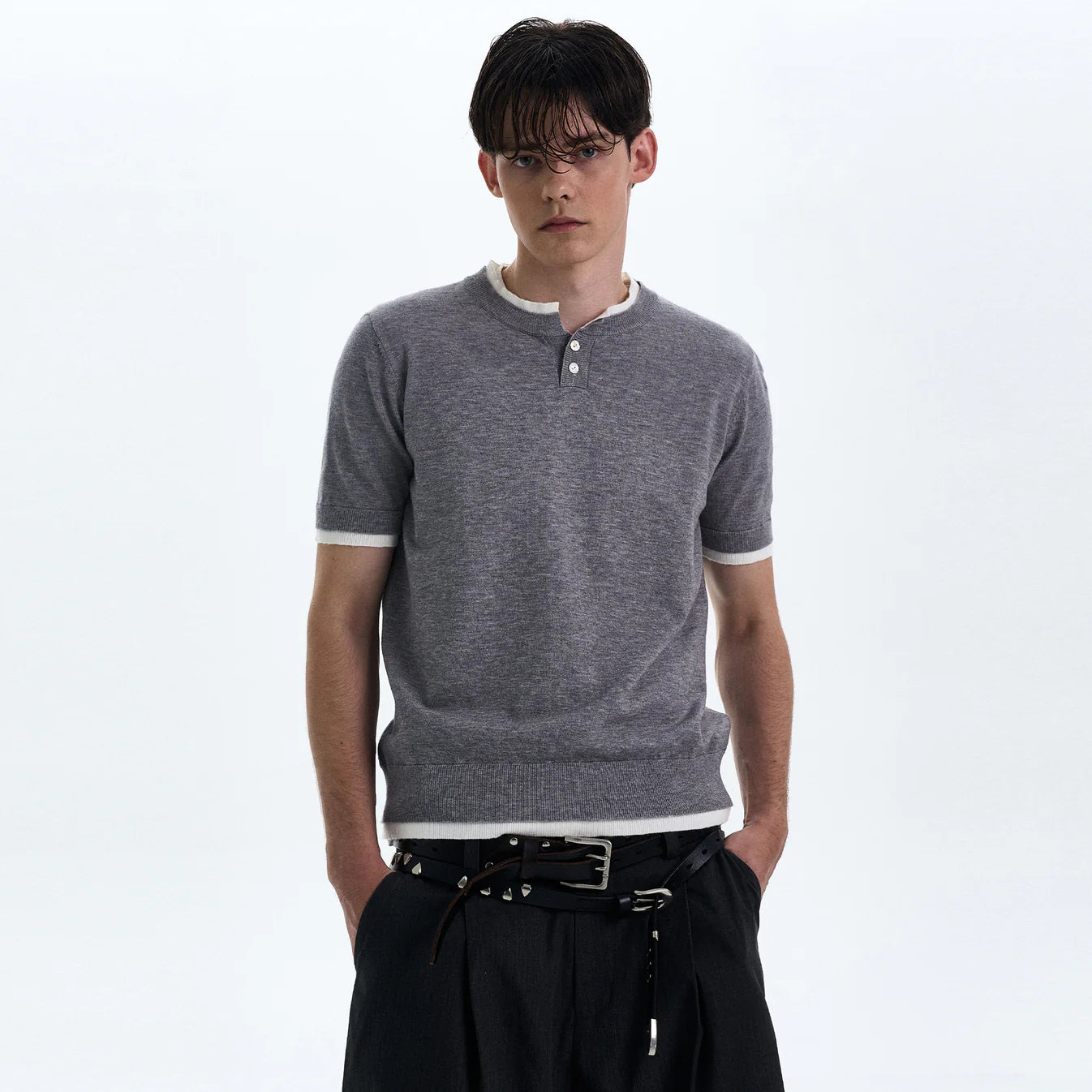 THE CONTRAST TRIM HENLEY TEE