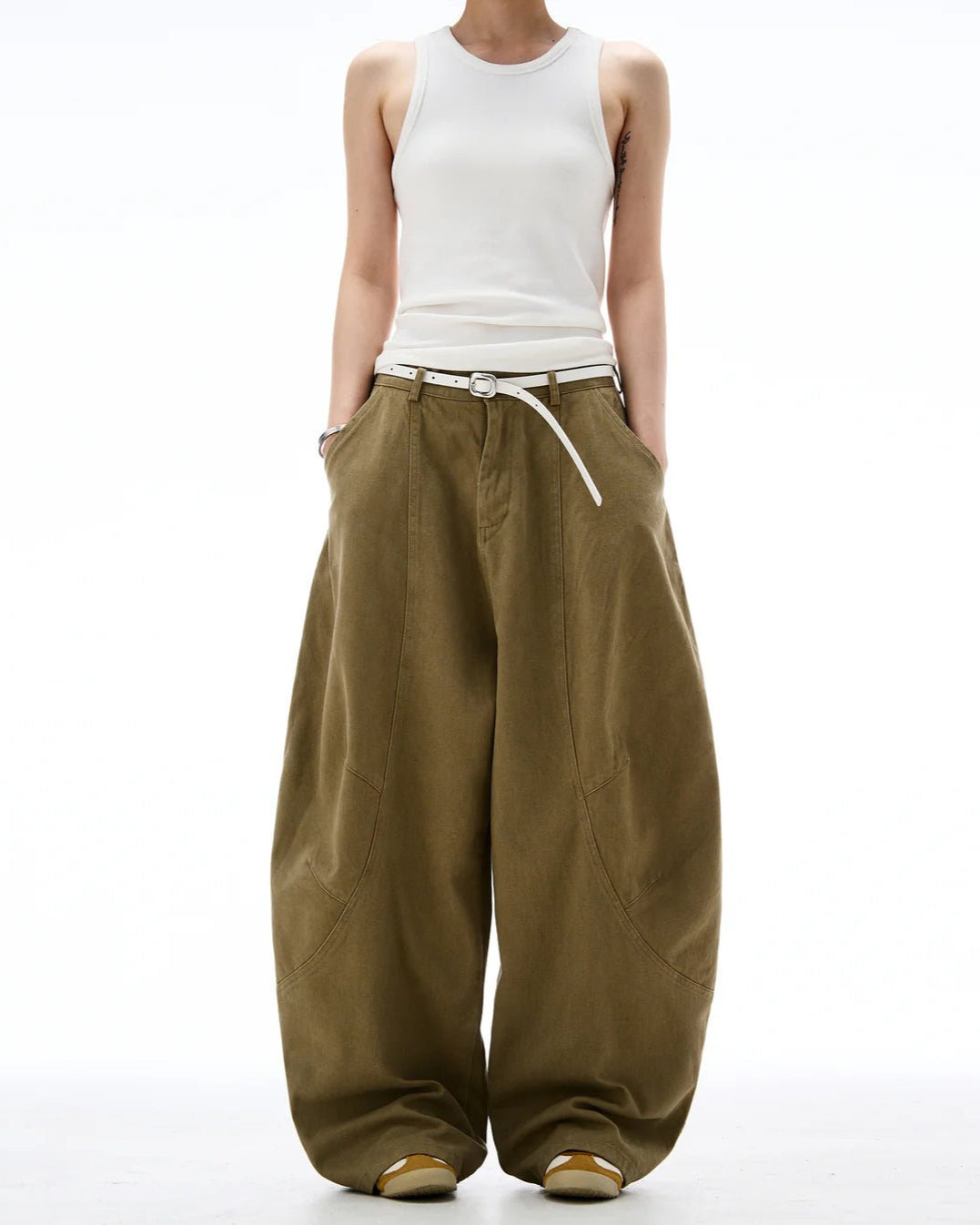 Omar Parachute Pants - Revivo Avenue