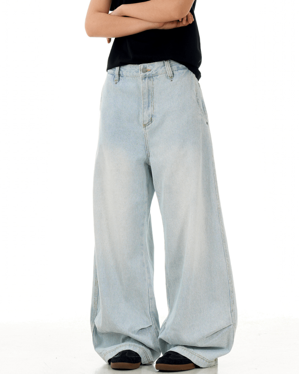 Sydney Pale Blue Volume Jeans - Revivo Avenue