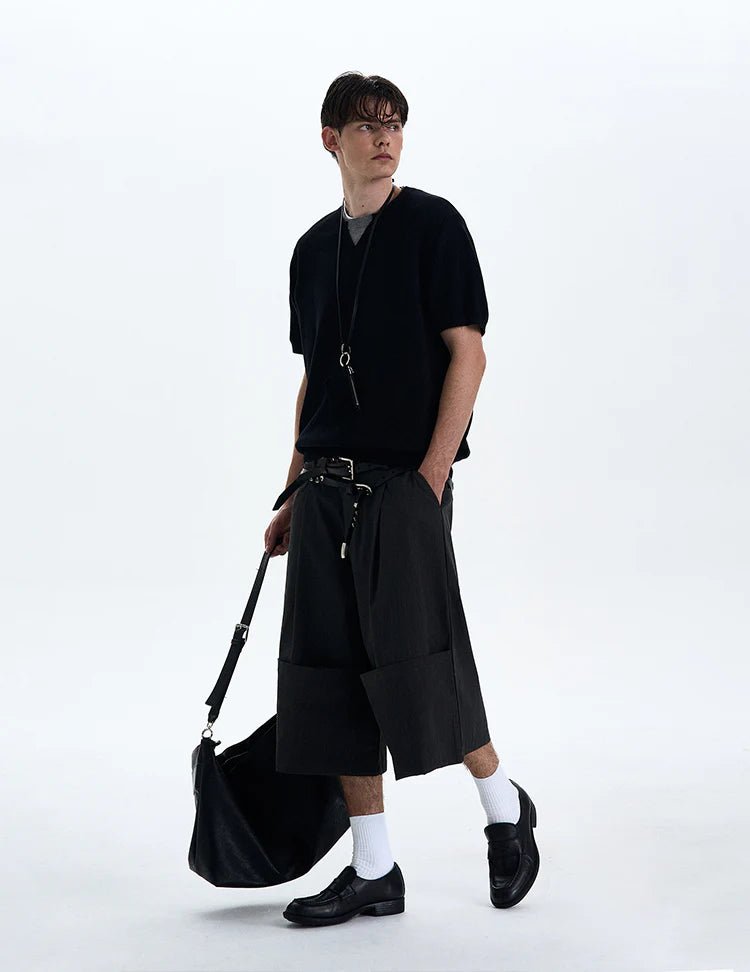 V - Stitch Short Sleeve Sweatshirt - Revivo Avenue